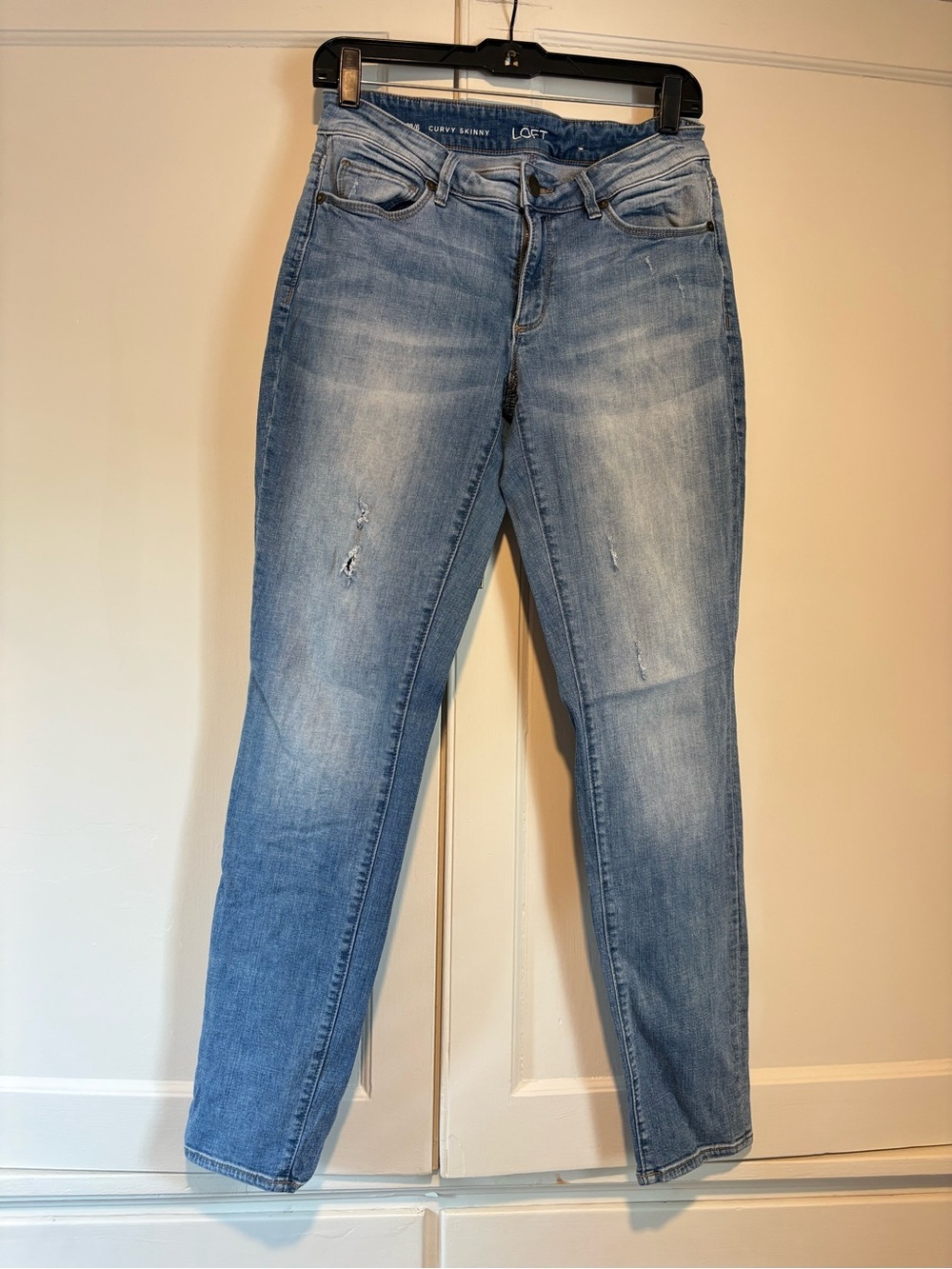 Loft Curvy Skinny Distressed Light Wash Jeans